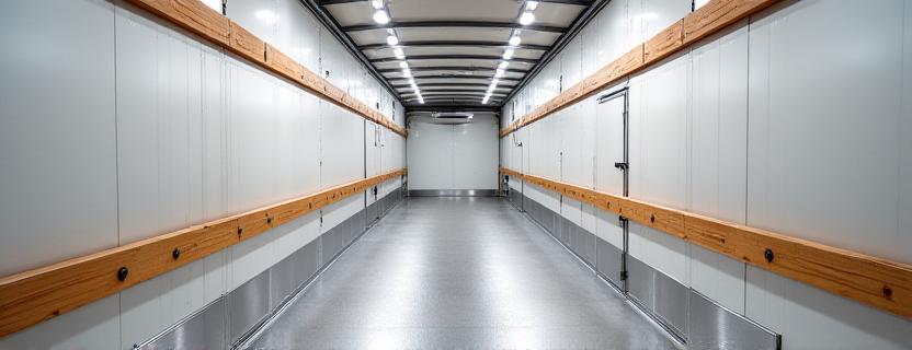 Spacious cargo area of 26ft box truck